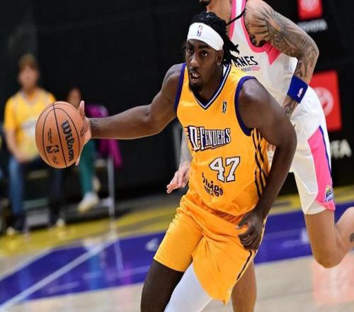 激战正酣,本期焦点,公牛与湖人,万博manbetx体育平台,万博体育官网,万博体育app下载,ManBetX,SPORTS