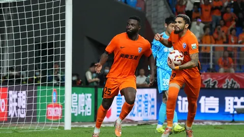 曼联与热刺欧联取得胜利，顺利挺进16强